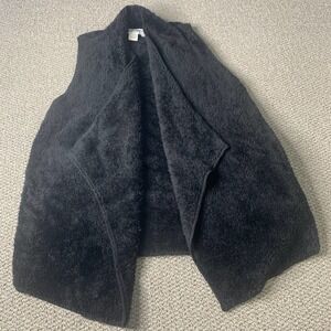 Meshme Womens Jacket Size Medium Black Faux Fur Sleeveless Open‎ Front Shawl